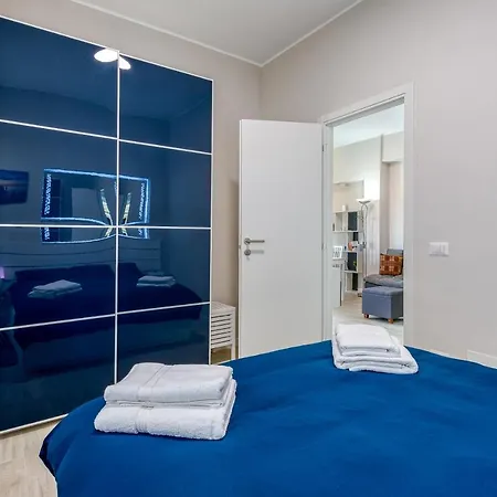Appartamento Stunning Flat By The Sea And The Airport